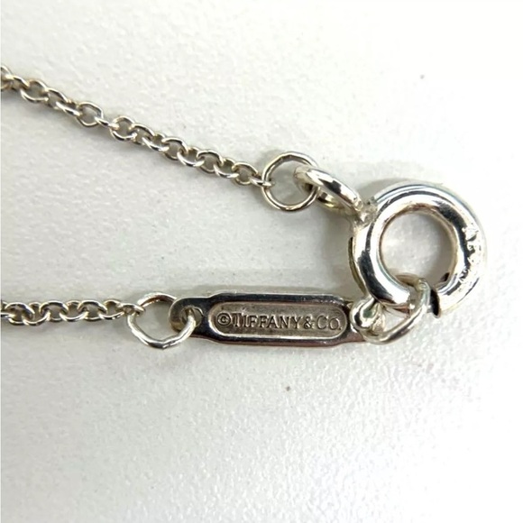 Tiffany 1837 Interlocking Circle Necklace,925 and Rubedo - Picture 8 of 9